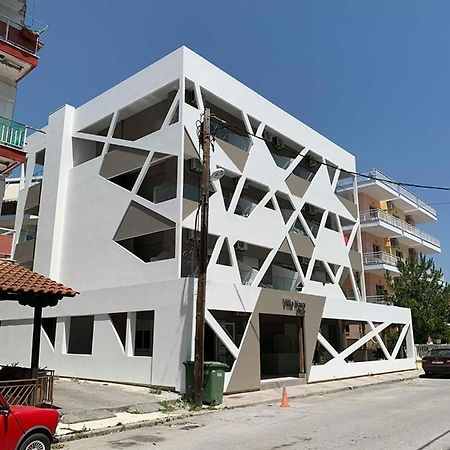 Villa Hara Suites Paralía エクステリア 写真