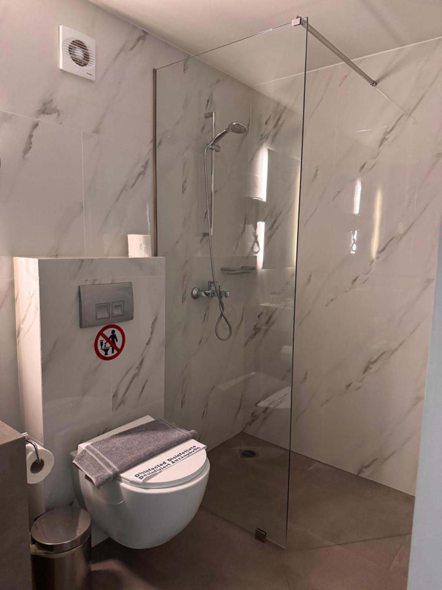 Villa Hara Suites Paralía エクステリア 写真